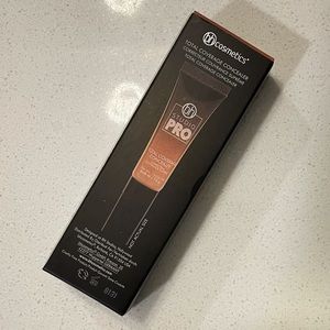 BH Cosmetics Studio Pro Total Coverage Concealer